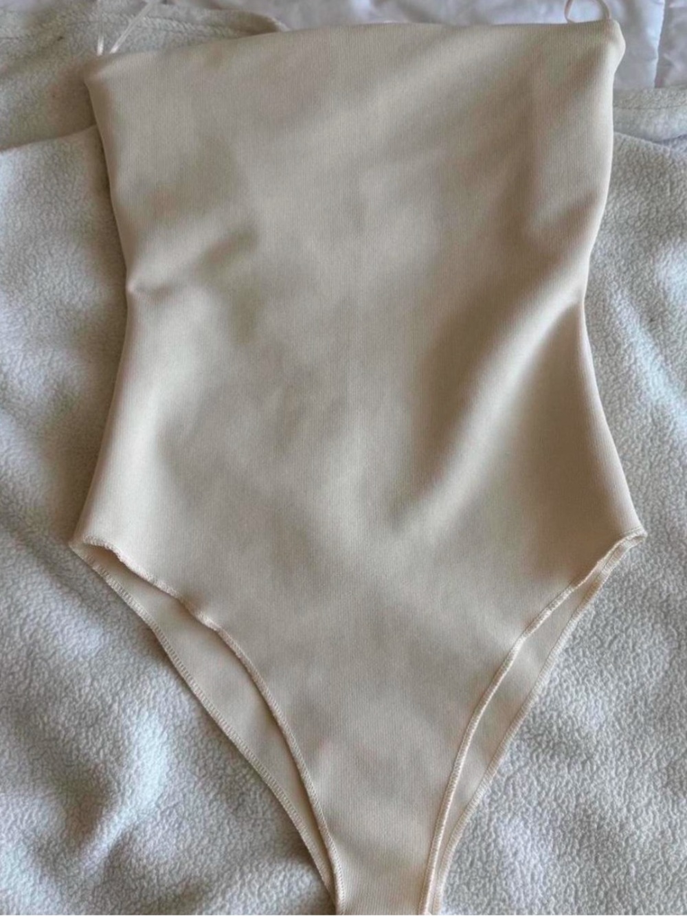 ZARA STRETCH BANDEAU BODYSUIT 🤍